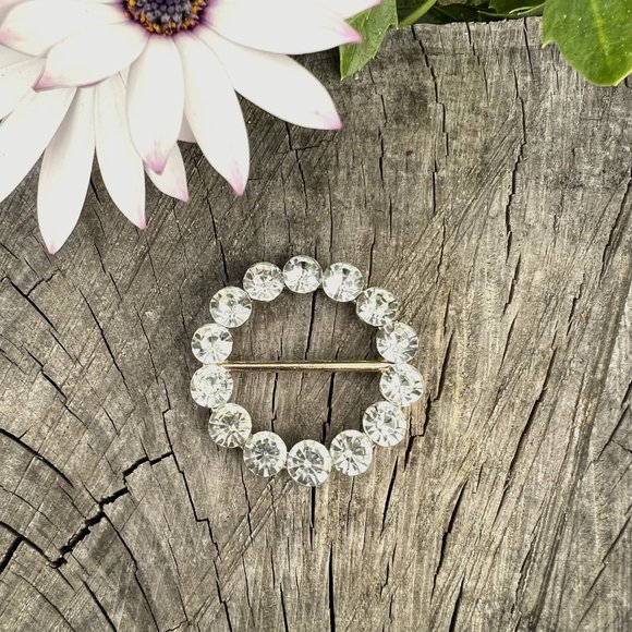 Rhinestone Shawl Buckle Silk Scarf Ring Brooch Scarf Clip - Picture 1 of 2